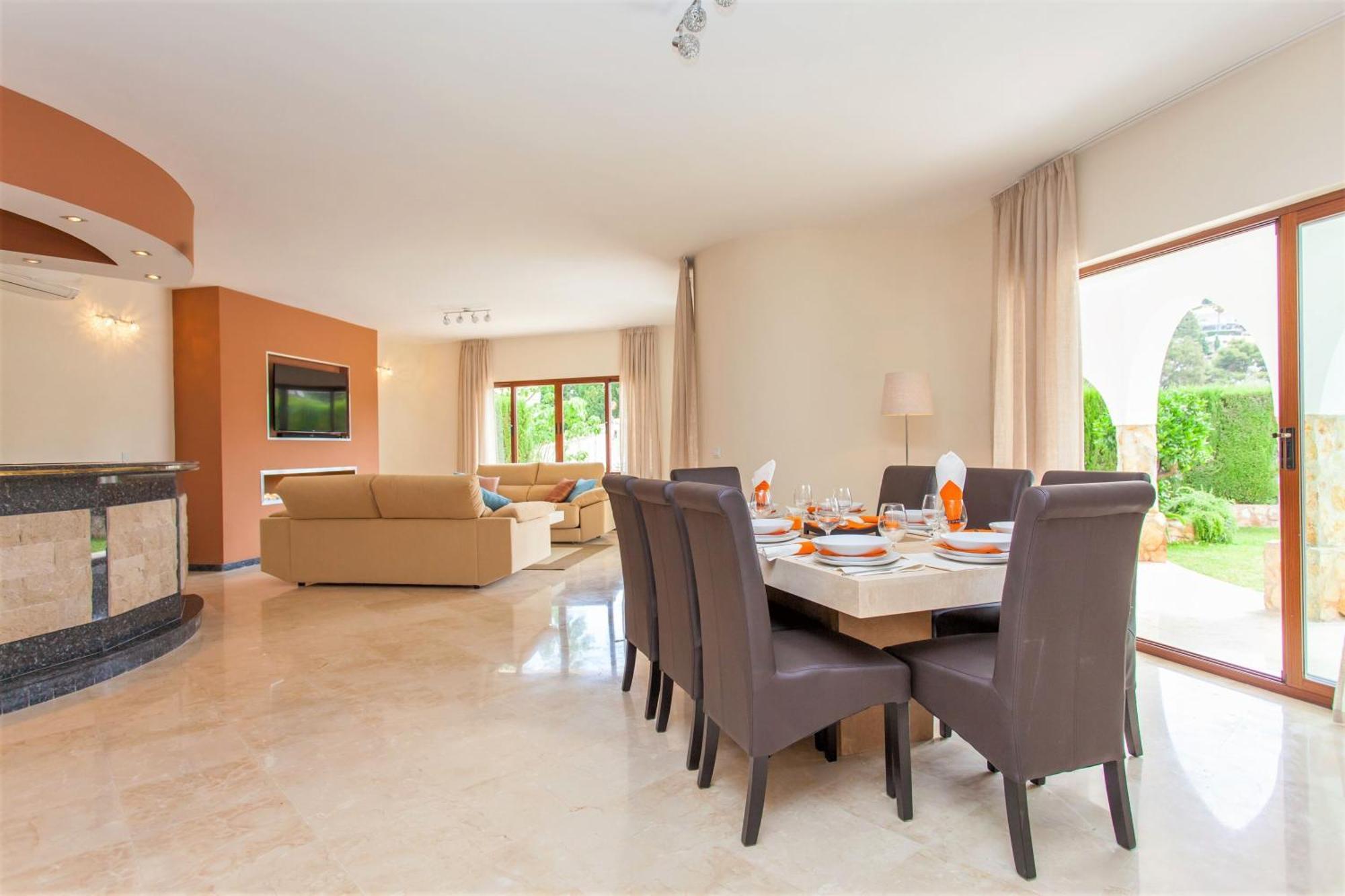 Summer Offers! Fabulous Luxury Villa Near The Beach Sleeps 8 เบนัลมาเดนา ภายนอก รูปภาพ