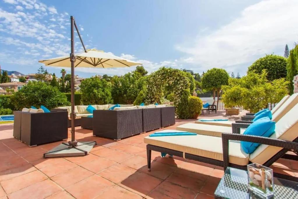Summer Offers! Fabulous Luxury Villa Near The Beach Sleeps 8 เบนัลมาเดนา ภายนอก รูปภาพ